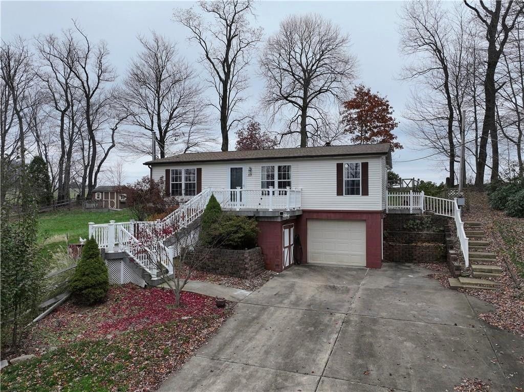 111 Leopard Rd, Connoquenessing Twp, PA 16033