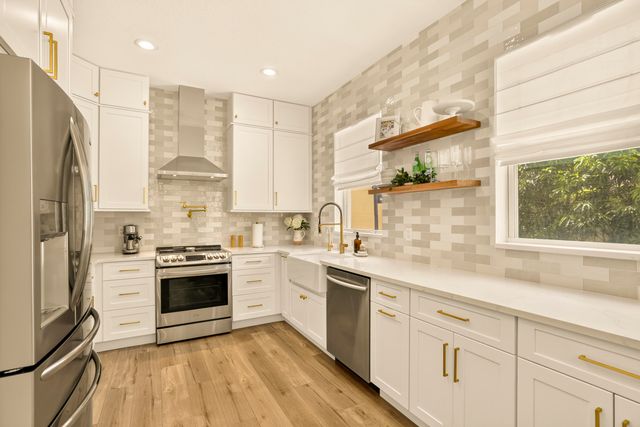 7630 Topiary Avenue, Boynton Beach, FL 33437
