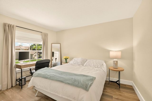 7630 Topiary Avenue, Boynton Beach, FL 33437