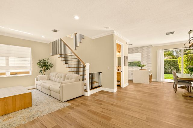 7630 Topiary Avenue, Boynton Beach, FL 33437