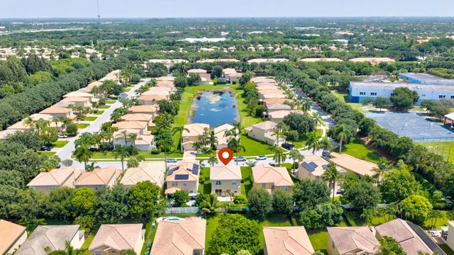 7630 Topiary Avenue, Boynton Beach, FL 33437