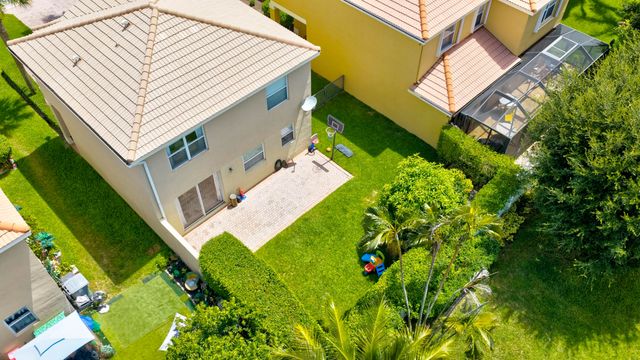 7630 Topiary Avenue, Boynton Beach, FL 33437