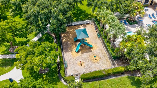 7630 Topiary Avenue, Boynton Beach, FL 33437