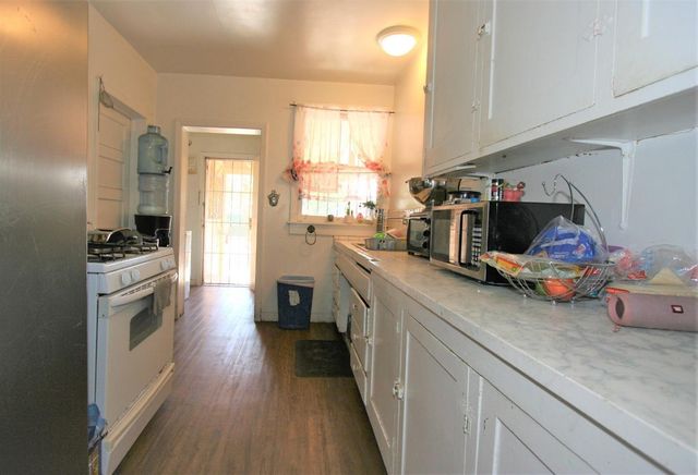 3528 E Lowe Avenue, Fresno, CA 93702