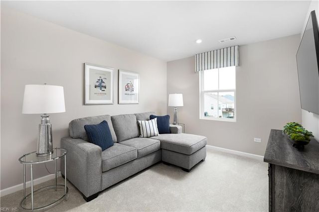 7066 Cunningham DR, Toano, VA 23168