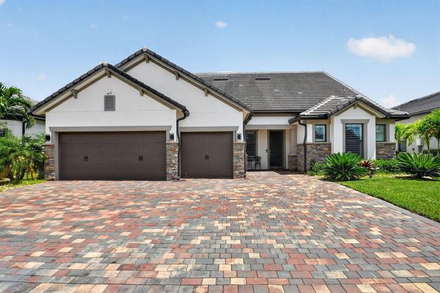 8433 Vaulting Drive, Lake Worth, FL 33467
