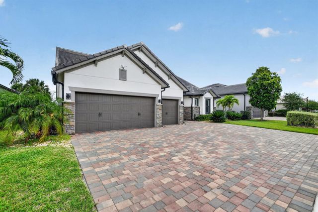 8433 Vaulting Drive, Lake Worth, FL 33467