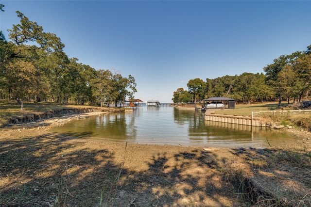 16020 SE County Road 2359b, Streetman, TX 75859