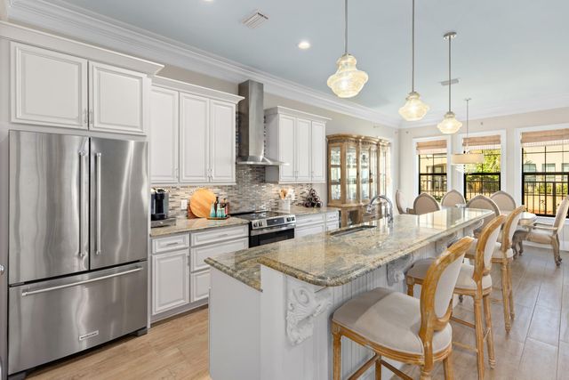 1976 Baytowne Loop, Miramar Beach, FL 32550