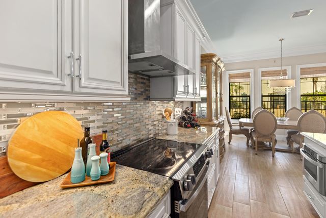 1976 Baytowne Loop, Miramar Beach, FL 32550