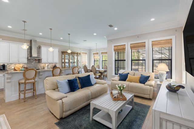 1976 Baytowne Loop, Miramar Beach, FL 32550