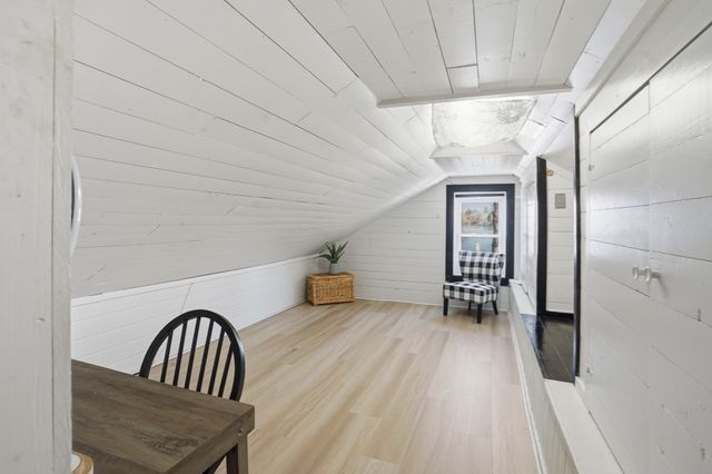 299 Clarke Road Ext, Sturbridge, MA 01518