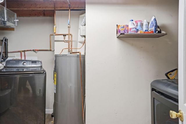 299 Clarke Road Ext, Sturbridge, MA 01518