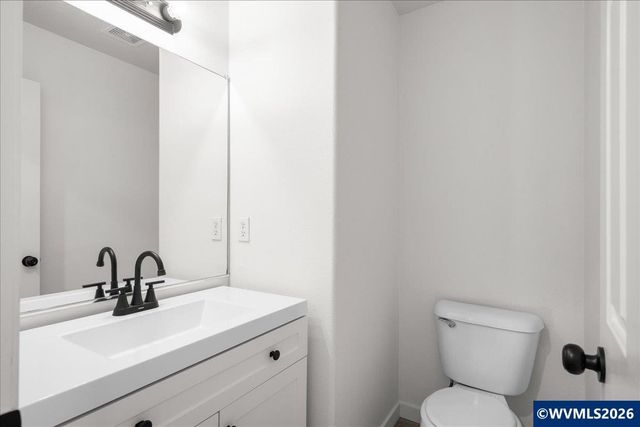 1196 Coventry Ct NW, Salem, OR 97304