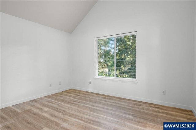 1196 Coventry Ct NW, Salem, OR 97304