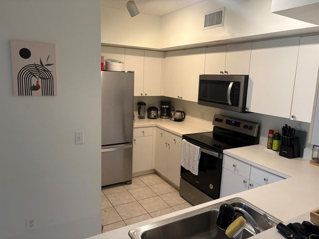 11790 Saint Andrews Place 207, Wellington, FL 33414