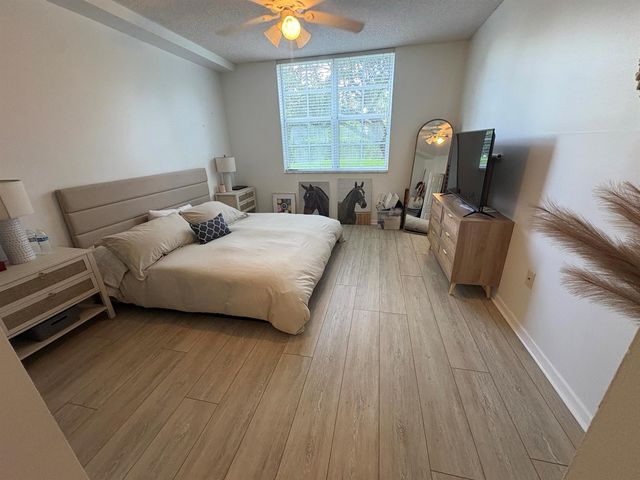 11790 Saint Andrews Place 207, Wellington, FL 33414