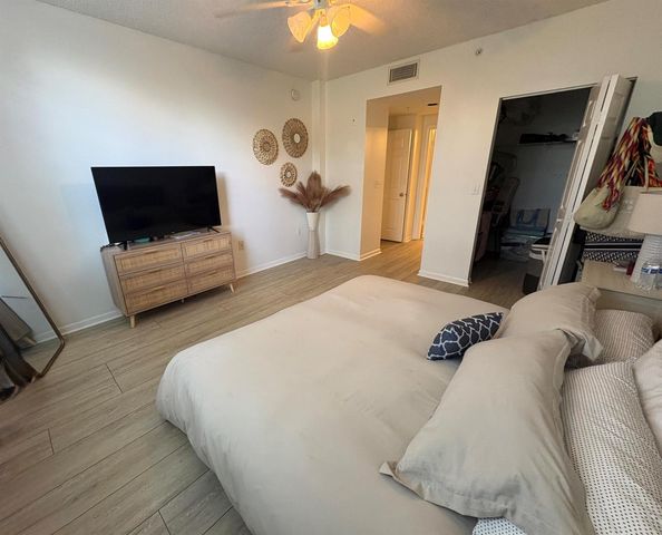11790 Saint Andrews Place 207, Wellington, FL 33414