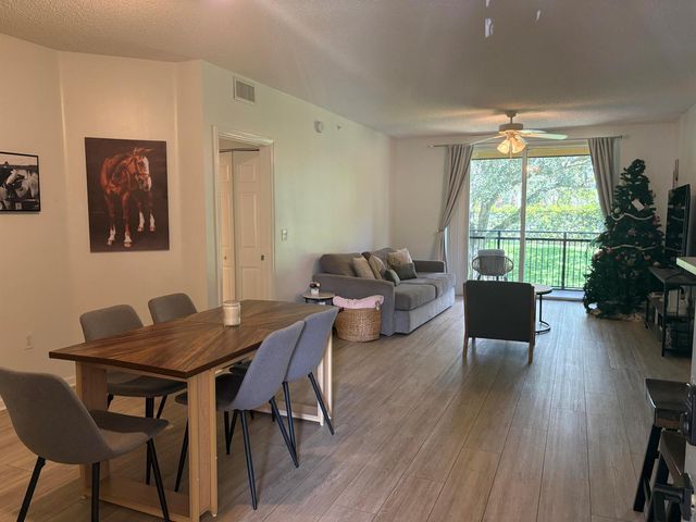11790 Saint Andrews Place 207, Wellington, FL 33414