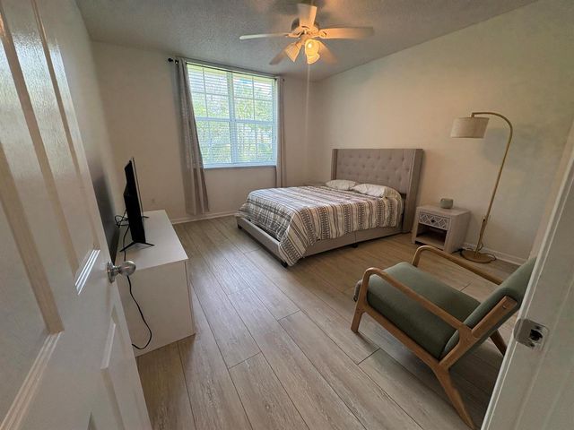 11790 Saint Andrews Place 207, Wellington, FL 33414