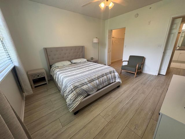 11790 Saint Andrews Place 207, Wellington, FL 33414