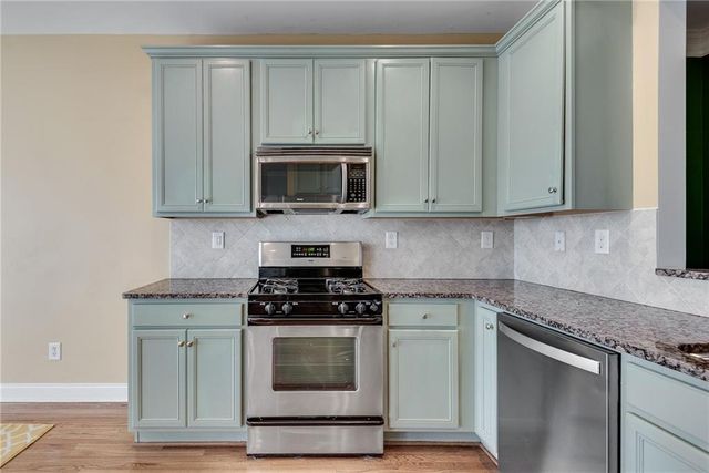 1387 Village Creek SE Circle, Atlanta, GA 30316