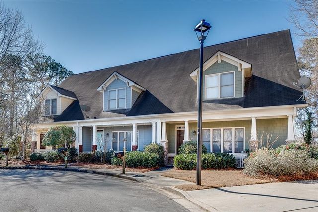 1387 Village Creek SE Circle, Atlanta, GA 30316