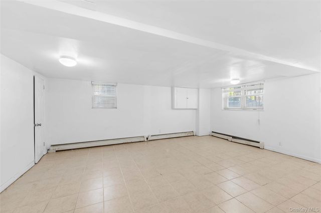 2535 Bayside Lane, Flushing, NY 11358