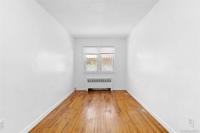 2535 Bayside Lane, Flushing, NY 11358