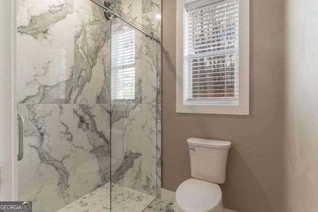 229 Little Brook Drive, Woodstock, GA 30188