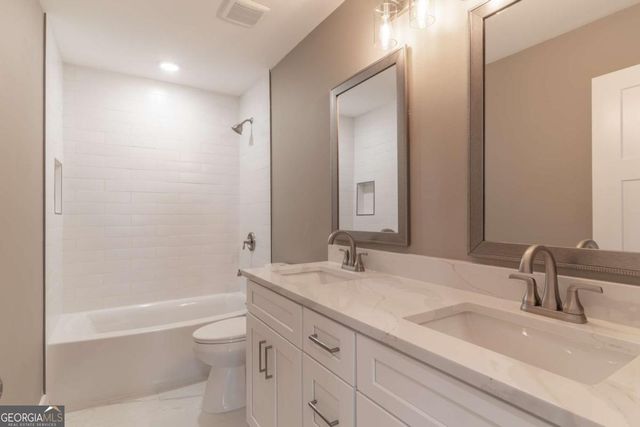 229 Little Brook Drive, Woodstock, GA 30188