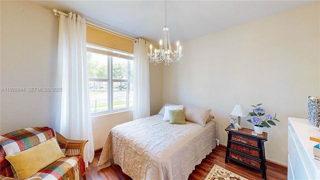 3090 SE 7th Ct, Homestead, FL 33033