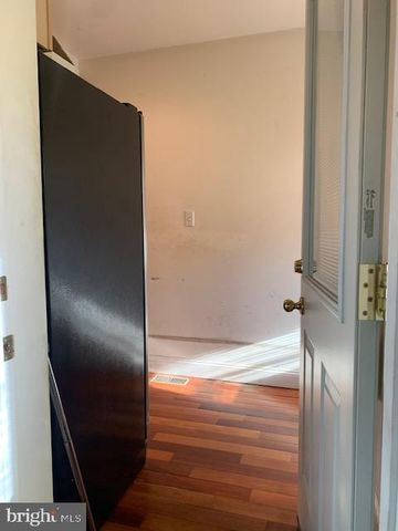 1900 MONUMENTAL RD, Baltimore, MD 21222