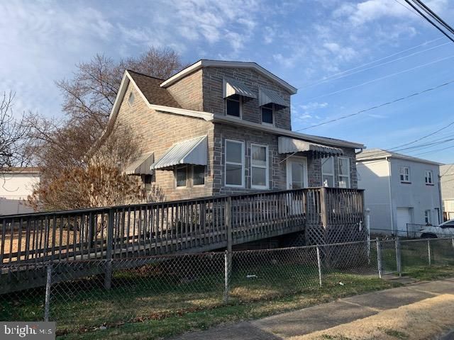 1900 MONUMENTAL RD, Baltimore, MD 21222