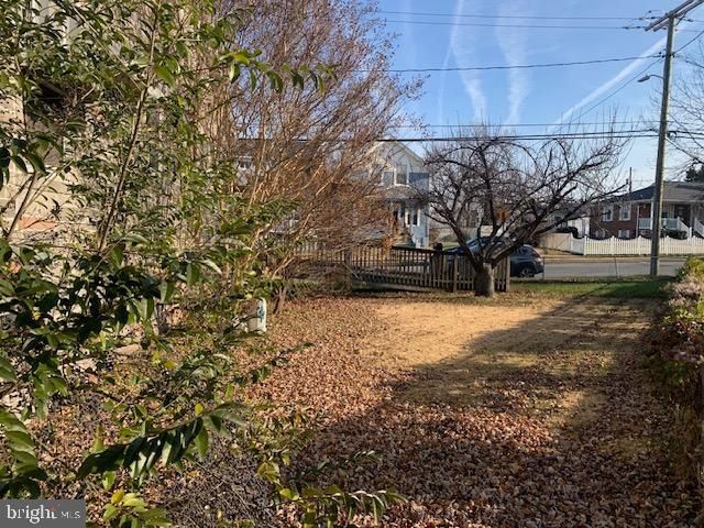 1900 MONUMENTAL RD, Baltimore, MD 21222