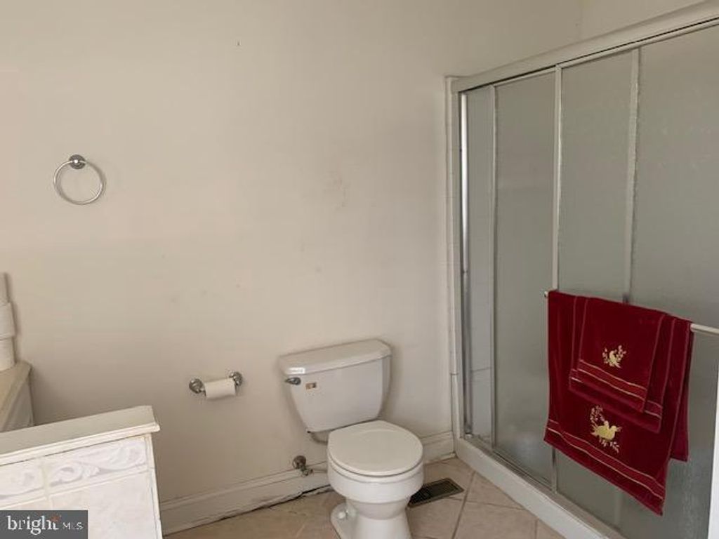 Image 13 of property listing at 1900 MONUMENTAL RD, Baltimore, MD 21222