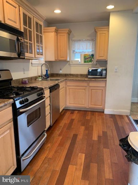 Image 17 of property listing at 1900 MONUMENTAL RD, Baltimore, MD 21222