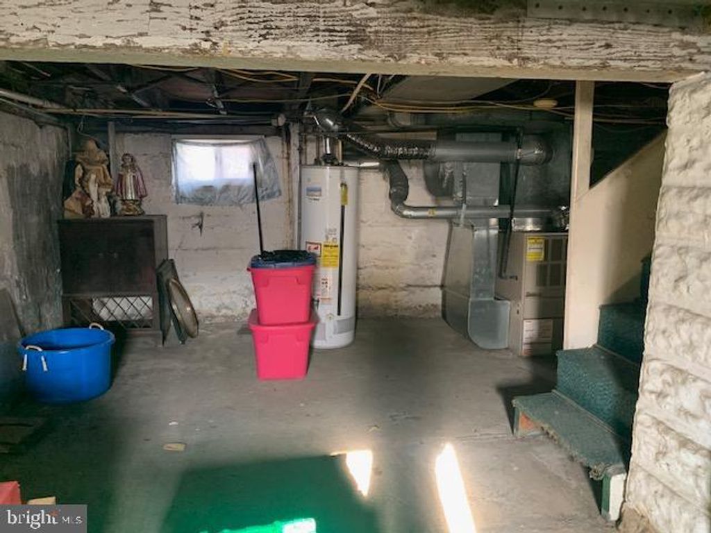 Image 22 of property listing at 1900 MONUMENTAL RD, Baltimore, MD 21222