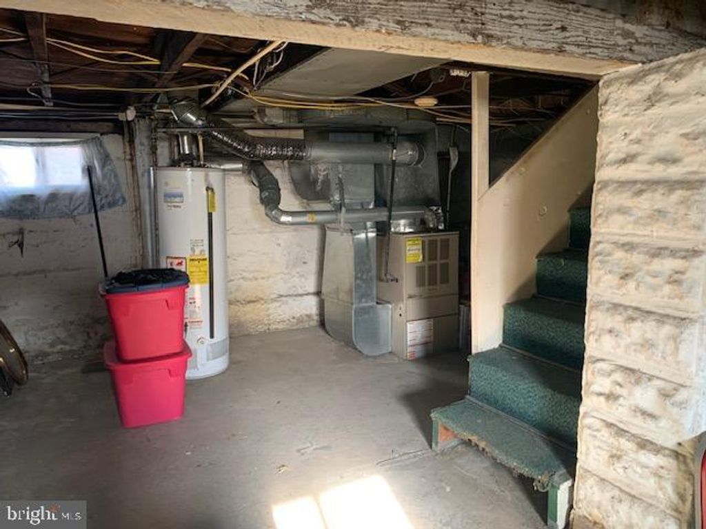 Image 29 of property listing at 1900 MONUMENTAL RD, Baltimore, MD 21222