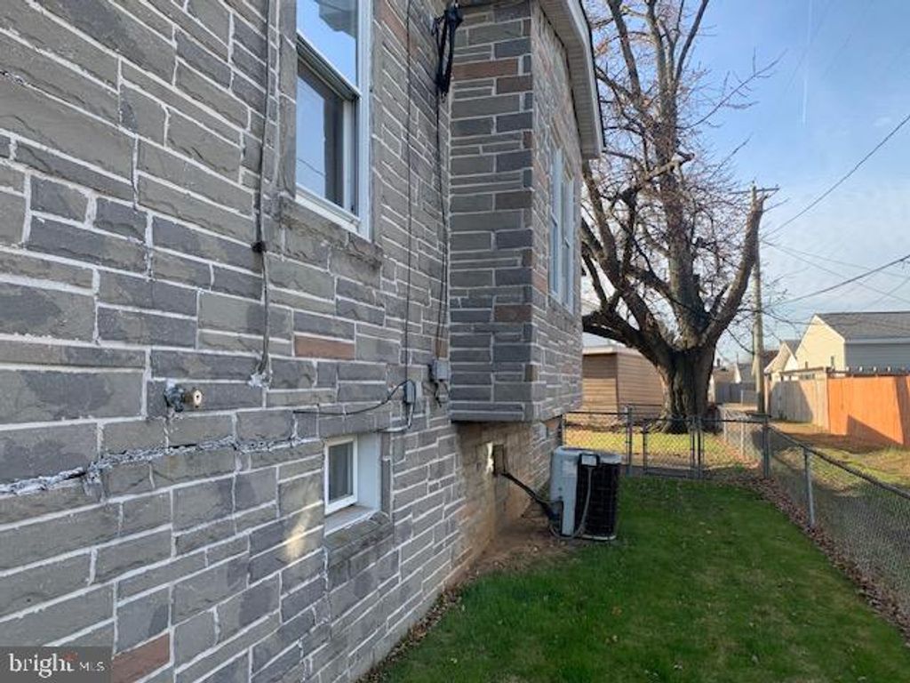 Image 38 of property listing at 1900 MONUMENTAL RD, Baltimore, MD 21222