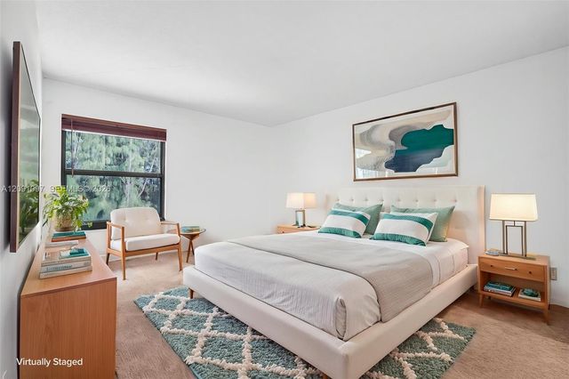 430 Commodore Drive 304, Plantation, FL 33325