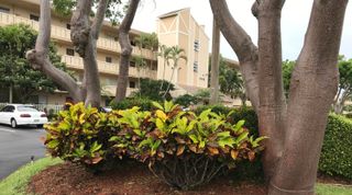 6936 Huntington Lane 405, Delray Beach, FL 33446