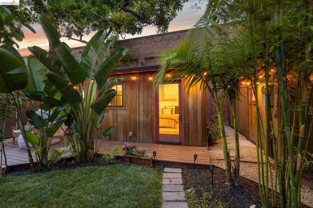 666 46th St, Oakland, CA 94609