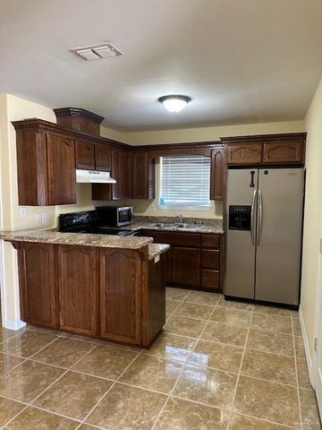 1502 W Kennedy Avenue, Alton, TX 78573