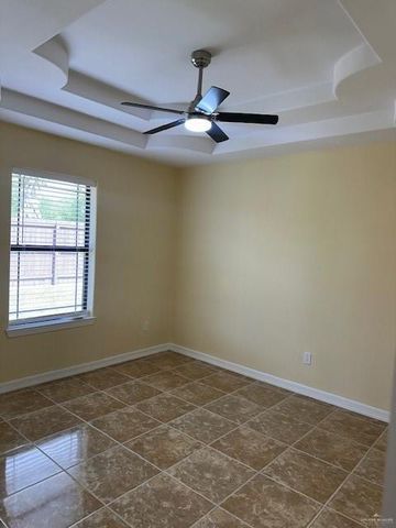 1502 W Kennedy Avenue, Alton, TX 78573