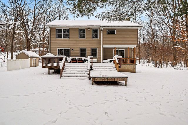 8401 N 39th Street, Augusta, MI 49012