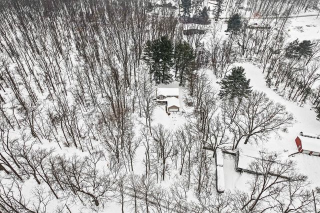 8401 N 39th Street, Augusta, MI 49012