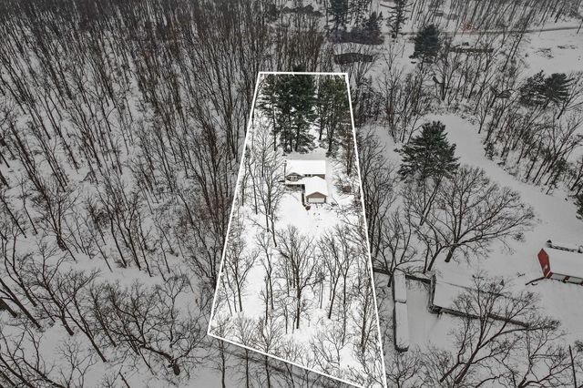 8401 N 39th Street, Augusta, MI 49012