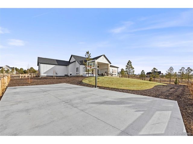1675 Arrowpoint Ct, Franktown, CO 80116