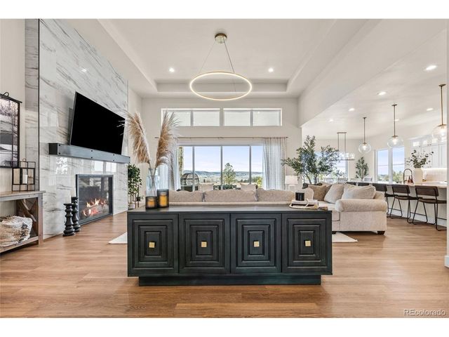 1675 Arrowpoint Ct, Franktown, CO 80116